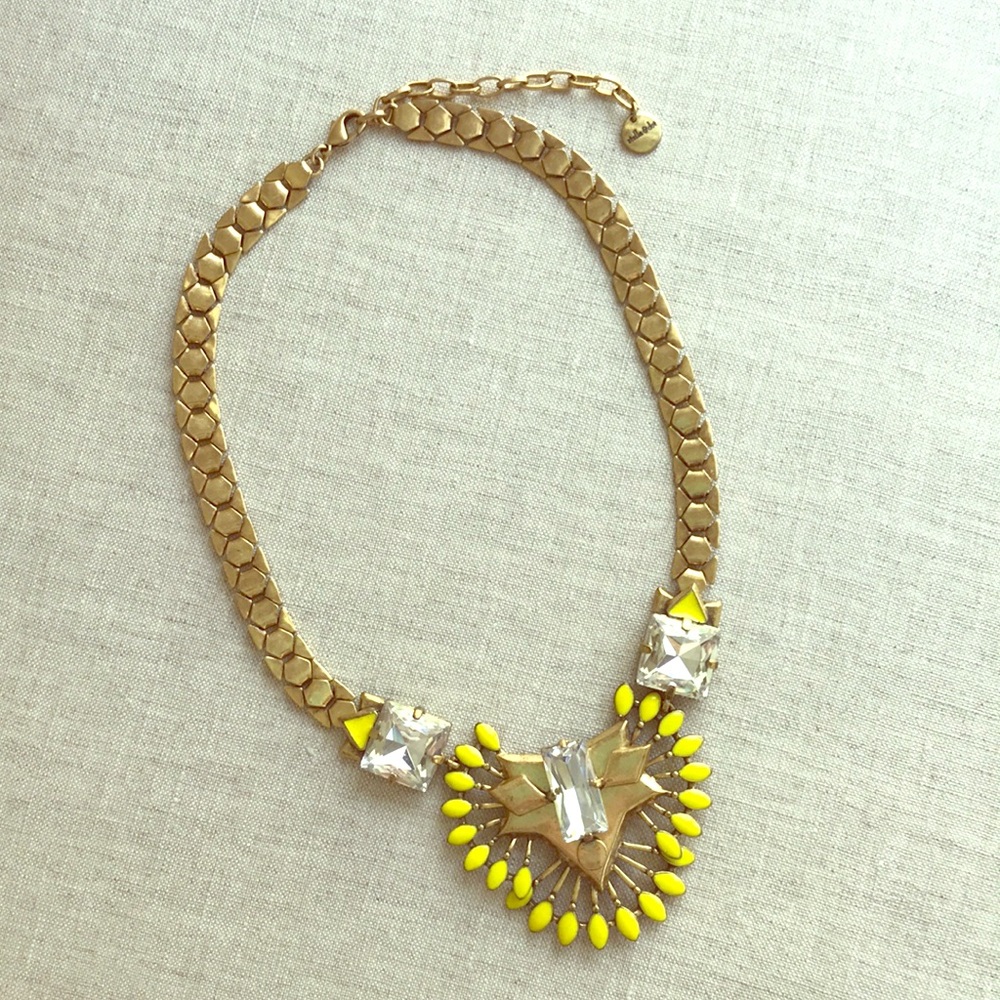 Stella & Dot Statement Necklace